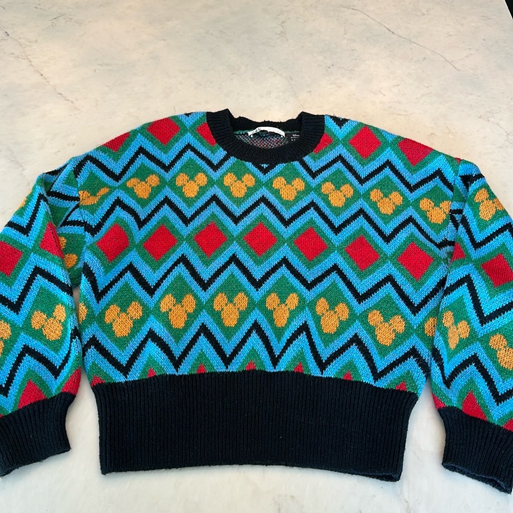 💙Zara Disney Mickey Mouse Sweater💙